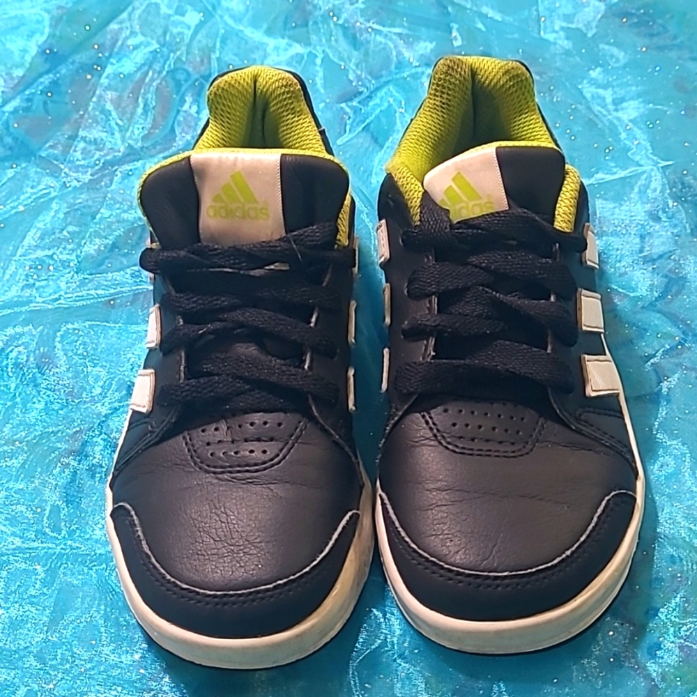 Adidas Little Boys sneaker. Size 12